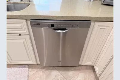 27370 Stonehenge, Hemet, CA 92544 - Photo 11