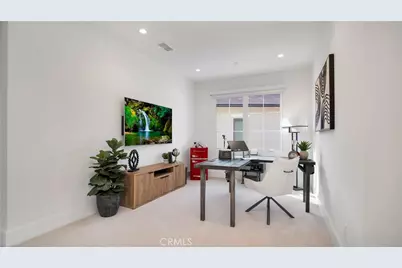 343 Paradiso, Irvine, CA 92602 - Photo 31