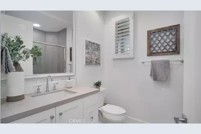 343 Paradiso, Irvine, CA 92602 - Photo 29