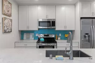 10396 Almayo Ave, Los Angeles, CA 90064 - Photo 15