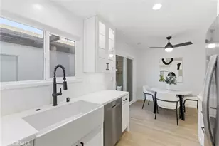 157 Yorktown, Costa Mesa, CA 92626 - Photo 5