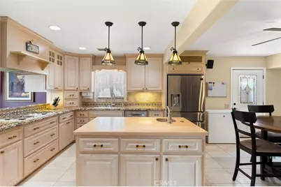 11116 Wayfield Road, Riverside, CA 92505 - Photo 13