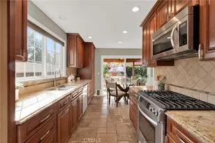 917 Helena, Costa Mesa, CA 92626 - Photo 11