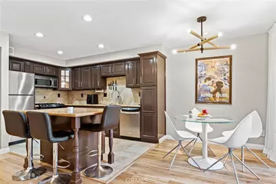 409 Bryson Springs, Costa Mesa, CA 92627 - Photo 5