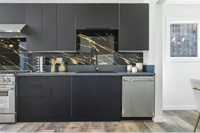 2423 Rockdell, La Crescenta, CA 91214 - Photo 9