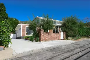 2423 Rockdell, La Crescenta, CA 91214 - Photo 1