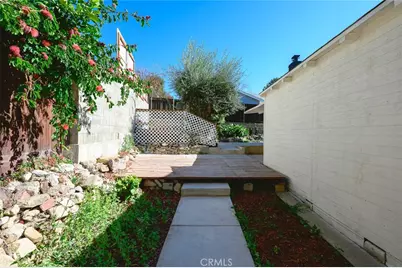 2423 Rockdell, La Crescenta, CA 91214 - Photo 41