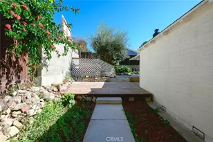 2423 Rockdell, La Crescenta, CA 91214 - Photo 41