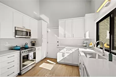 710 Calle Bahia, San Clemente, CA 92672 - Photo 11