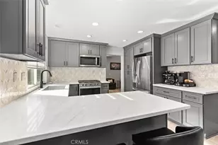 9 Flaxwood, Irvine, CA 92614 - Photo 5