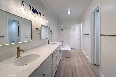 14530 Benefit #102, Sherman Oaks, CA 91403 - Photo 27