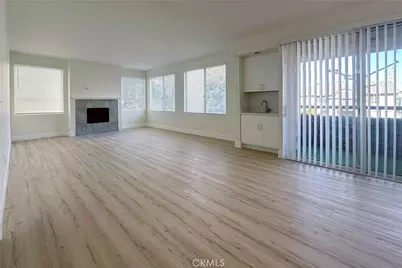 14530 Benefit #102, Sherman Oaks, CA 91403 - Photo 11