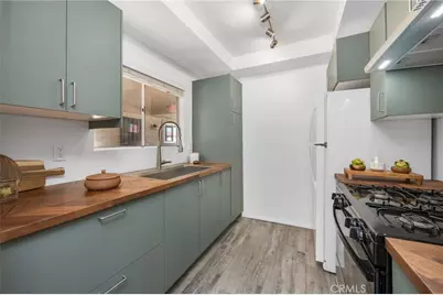 12141 Centralia #206, Lakewood, CA 90715 - Photo 9