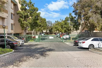 12141 Centralia #206, Lakewood, CA 90715 - Photo 29