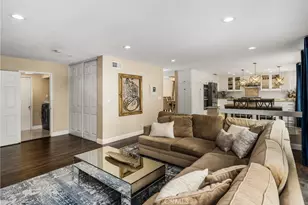 22 Hunter, Irvine, CA 92620 - Photo 19