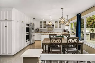 22 Hunter, Irvine, CA 92620 - Photo 11