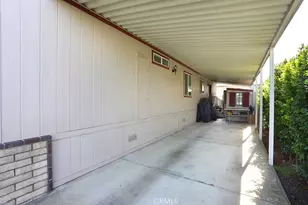 28 Rancho Rd, Tustin, CA 92780 - Photo 31