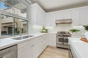 147 Excursion, Irvine, CA 92618 - Photo 9