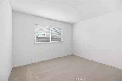 10276 Falcon, Fountain Valley, CA 92708 - Photo 15