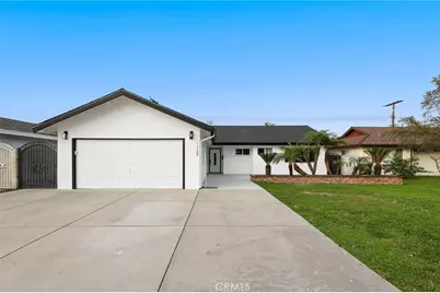 1725 W Harvard Street, Santa Ana, CA 92704 - Photo 1