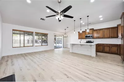 10302 Willow Bend Court, Bakersfield, CA 93312 - Photo 11