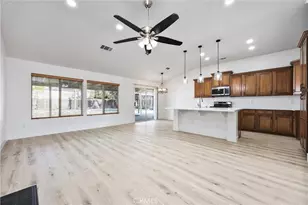 10302 Willow Bend Ct, Bakersfield, CA 93312 - Photo 11