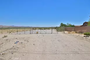 9351 Camp Rock, Lucerne Valley, CA 92356 - Photo 7