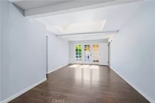 22054 Crespi St, Woodland Hills, CA 91364 - Photo 7