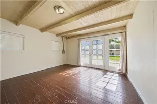 22054 Crespi St, Woodland Hills, CA 91364 - Photo 17