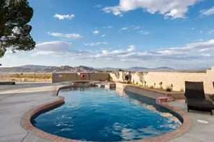 30280 Bourbon Rd, Lucerne Valley, CA 92356 - Photo 9