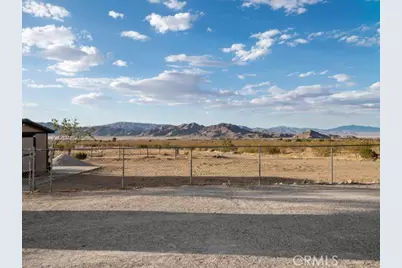 30280 Bourbon Road, Lucerne Valley, CA 92356 - Photo 15