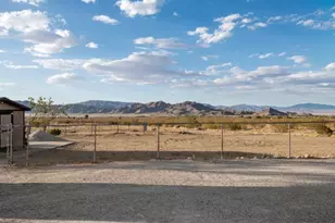 30280 Bourbon Rd, Lucerne Valley, CA 92356 - Photo 15