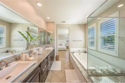 106 Aims, Irvine, CA 92618 - Photo 13