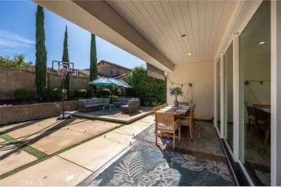 106 Aims, Irvine, CA 92618 - Photo 27