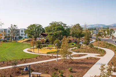 106 Aims, Irvine, CA 92618 - Photo 37