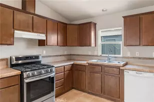 632 W Romneya, Anaheim, CA 92801 - Photo 11