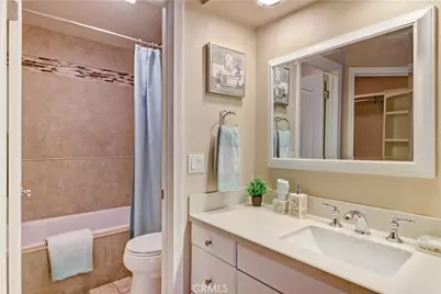 25541 Indian Hill #O, Laguna Hills, CA 92653 - Photo 17