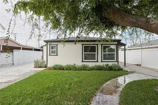 122 N Bewley St, Santa Ana, CA 92703 - Photo 9