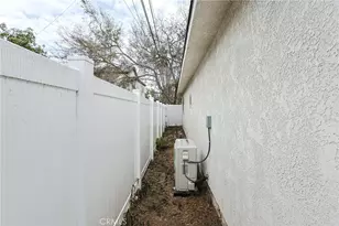 122 N Bewley St, Santa Ana, CA 92703 - Photo 61