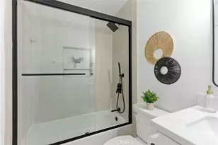 16395 Del Oro Cir, Huntington Beach, CA 92649 - Photo 19