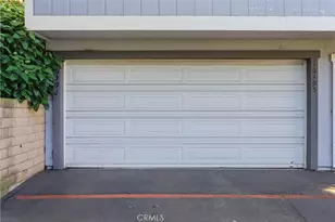 16395 Del Oro Cir, Huntington Beach, CA 92649 - Photo 25