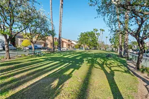 14632 Glenridge Ct, Sylmar, CA 91342 - Photo 31