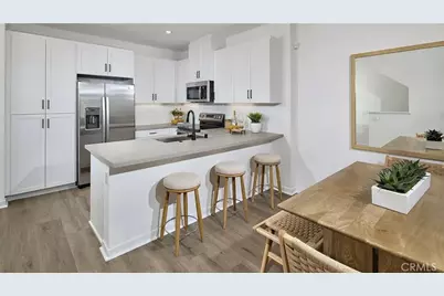 1320 W Oakcrest Paseo, Ontario, CA 91762 - Photo 7