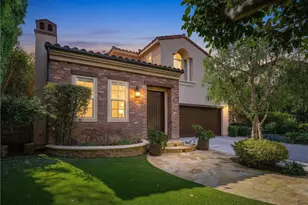 42 Arcade, Irvine, CA 92603 - Photo 3