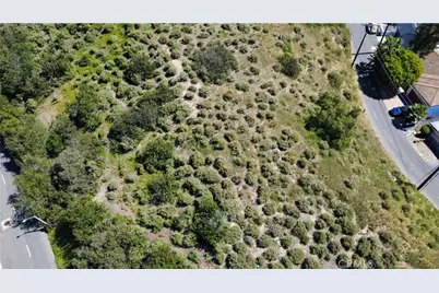 1550 Bluebird Canyon Drive, Laguna Beach, CA 92651 - Photo 17