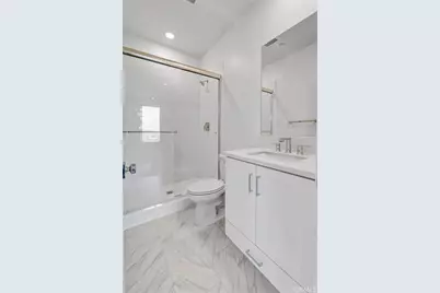 2058 Hollyleaf, Montebello, CA 90640 - Photo 35