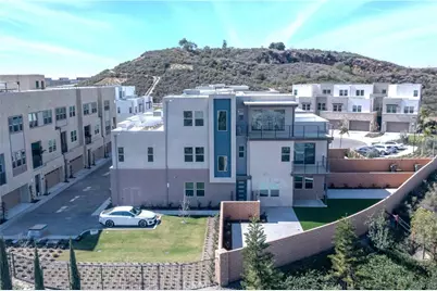 2058 Hollyleaf, Montebello, CA 90640 - Photo 57