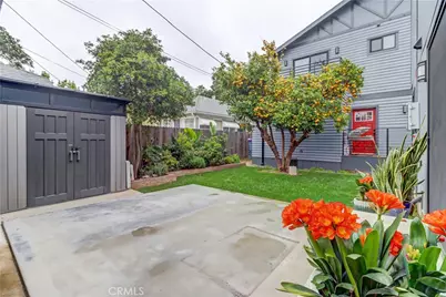 223 N. St. Andrews, Los Angeles, CA 90004 - Photo 51