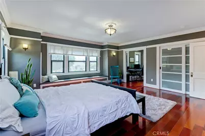 223 N. St. Andrews, Los Angeles, CA 90004 - Photo 27