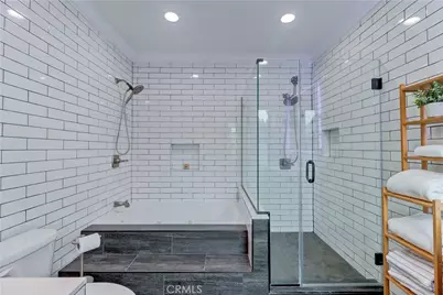 223 N. St. Andrews, Los Angeles, CA 90004 - Photo 31